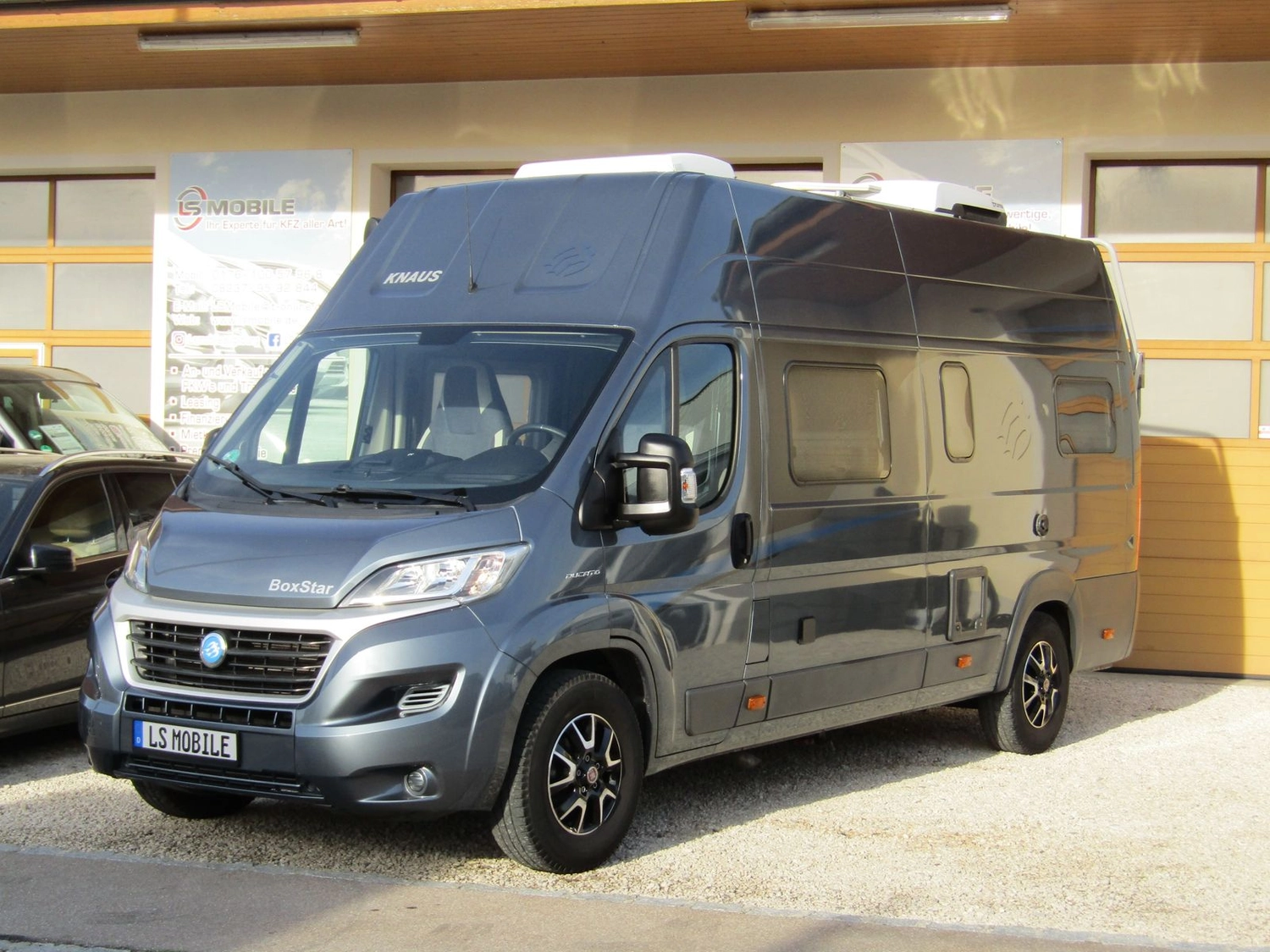 LS MOBILE - Automobil - Transporter